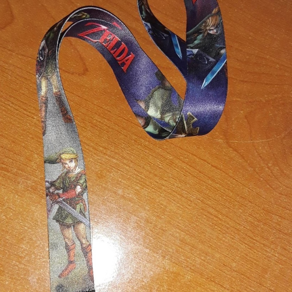 S2. Nintendo The Legend of Zelda Breath of the Wild Link Lanyard with Metal Clip